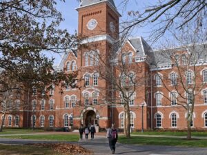 Top 15 Universities in USA with Powerful Alumni
